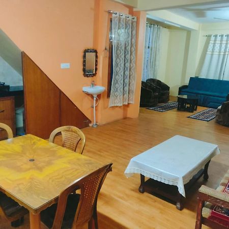 Thakur Apartment 심라 외부 사진
