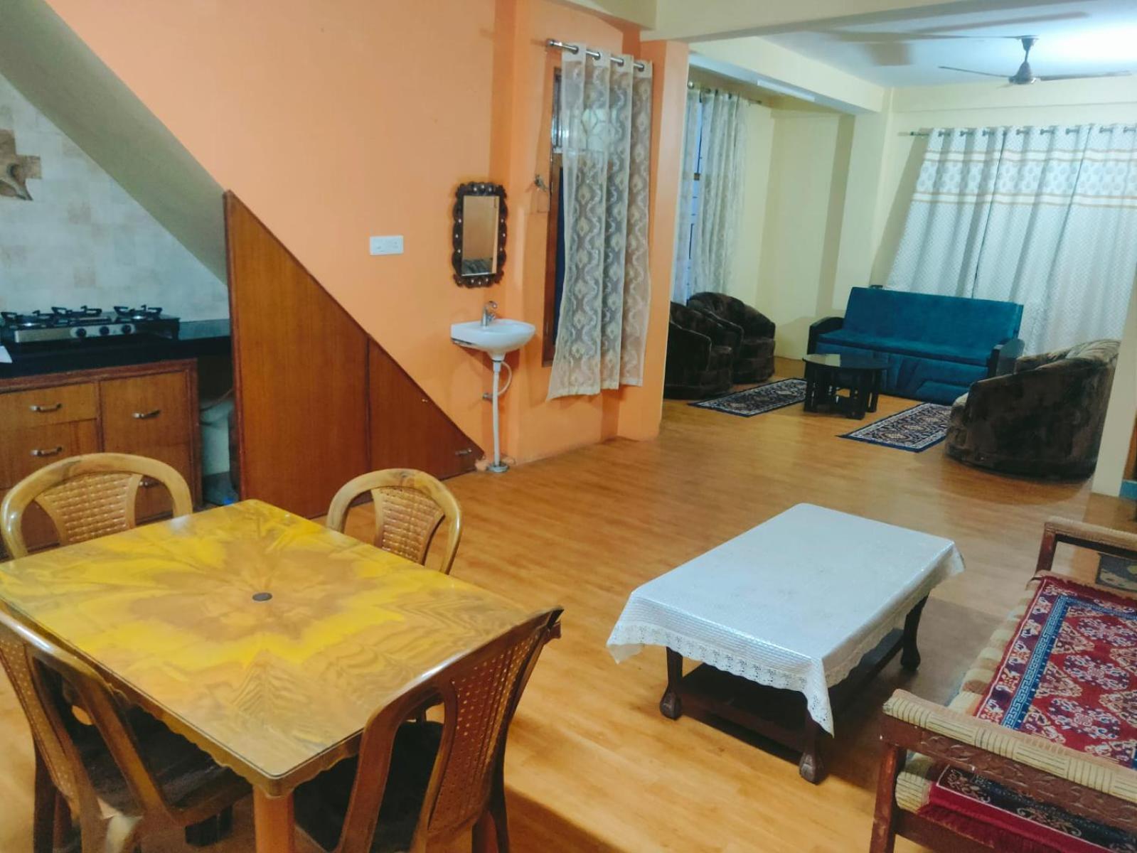 Thakur Apartment 심라 외부 사진