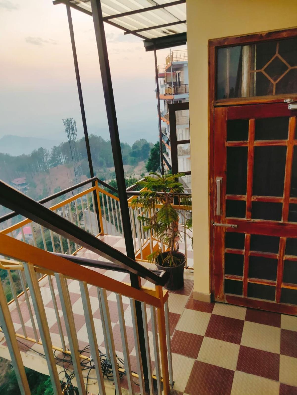Thakur Apartment 심라 외부 사진